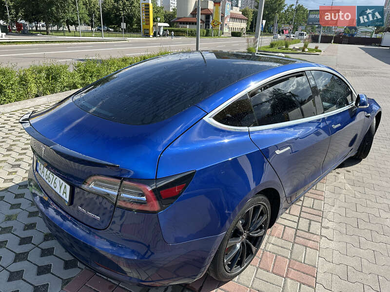 Седан Tesla Model 3 2019 в Киеве фото 9 Седан Tesla Model 3 2019 в Киеве