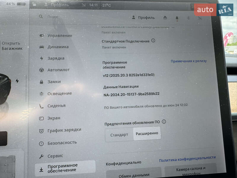 Седан Tesla Model 3 2022 в Хмельницком