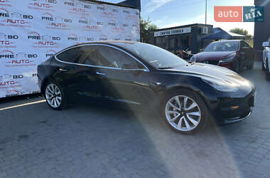 Седан Tesla Model 3 2019 в 