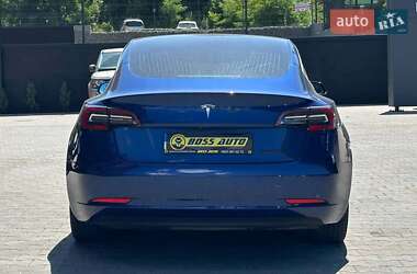 Седан Tesla Model 3 2019 в 