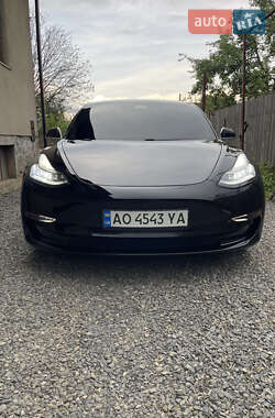 Tesla Model 3 2020 Tesla Model 3 2020