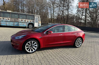 Седан Tesla Model 3 2018 в 