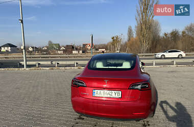 Седан Tesla Model 3 2018 в 