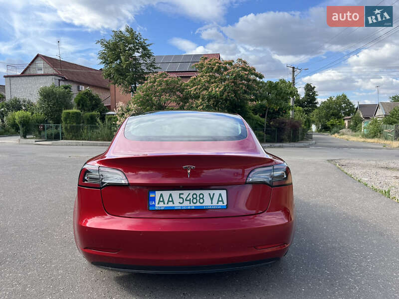Седан Tesla Model 3 2019 в Одессе