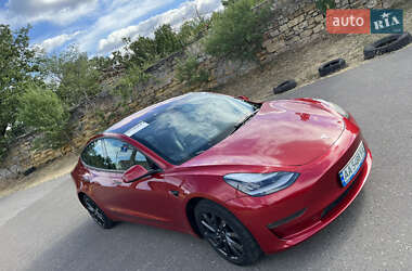 Седан Tesla Model 3 2019 в 