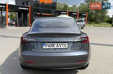 Седан Tesla Model 3 2019 в 