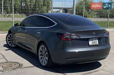 Седан Tesla Model 3 2018 в 