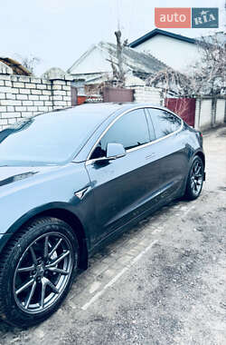 Седан Tesla Model 3 2018 в 