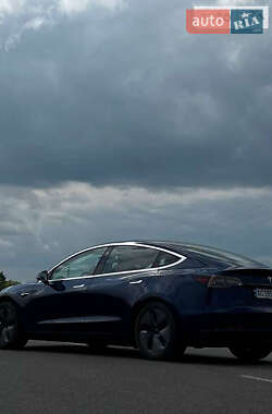 Tesla Model 3 2018 Tesla Model 3 2018