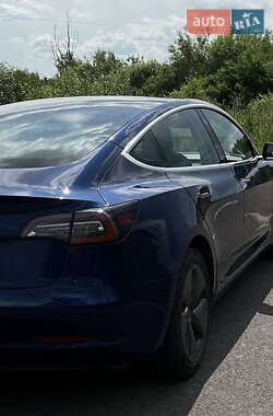 Седан Tesla Model 3 2018 в 
