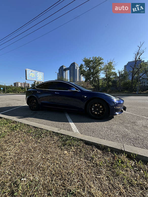 Седан Tesla Model 3 2018 в Запоріжжі фото 4 Седан Tesla Model 3 2018 в Запоріжжі