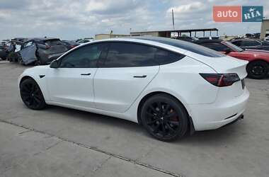 Седан Tesla Model 3 2019 в 