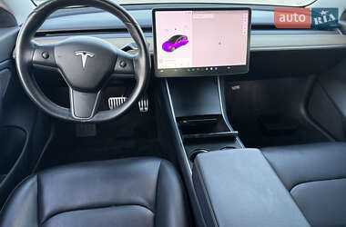 Седан Tesla Model 3 2018 в 