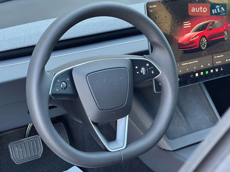 Седан Tesla Model 3 2024 в Виннице