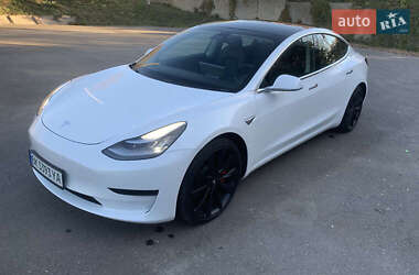 Седан Tesla Model 3 2019 в 