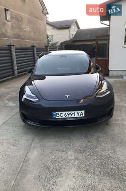 Седан Tesla Model 3 2019 в 