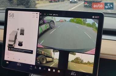 Седан Tesla Model 3 2018 в 