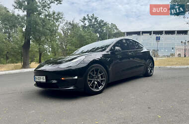 Tesla Model 3 2021 Tesla Model 3 2021