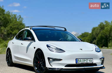 Tesla Model 3 2018 Tesla Model 3 2018
