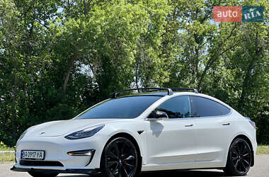 Седан Tesla Model 3 2018 в 