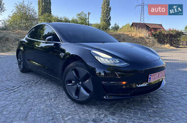 Седан Tesla Model 3 2018 в 