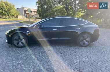 Седан Tesla Model 3 2018 в 