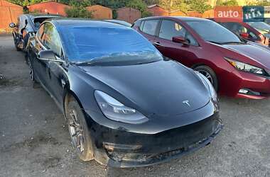 Седан Tesla Model 3 2018 в 