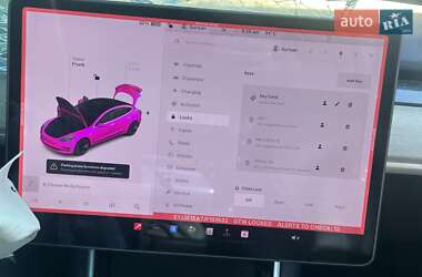 Седан Tesla Model 3 2018 в 