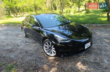 Tesla Model 3 2019 Tesla Model 3 2019