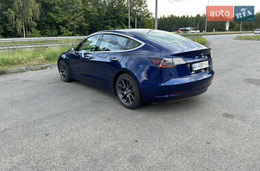 Седан Tesla Model 3 2018 в 