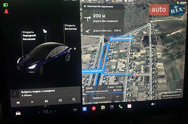 Седан Tesla Model 3 2018 в 