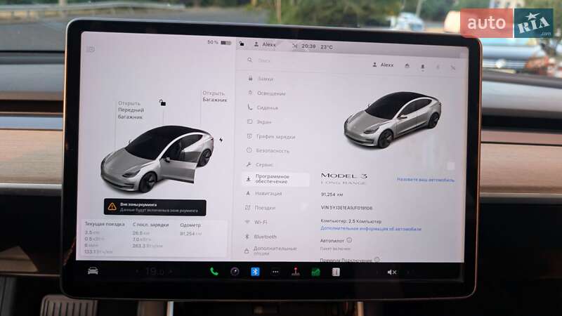 Седан Tesla Model 3 2018 в Одессе
