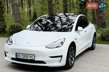 Tesla Model 3 2018