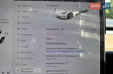 Седан Tesla Model 3 2020 в 