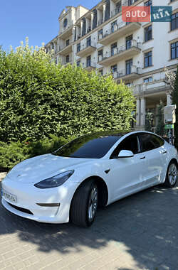 Седан Tesla Model 3 2022 в Одессе