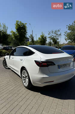 Седан Tesla Model 3 2022 в Одессе