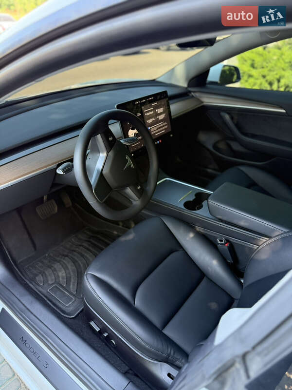 Седан Tesla Model 3 2022 в Одесі