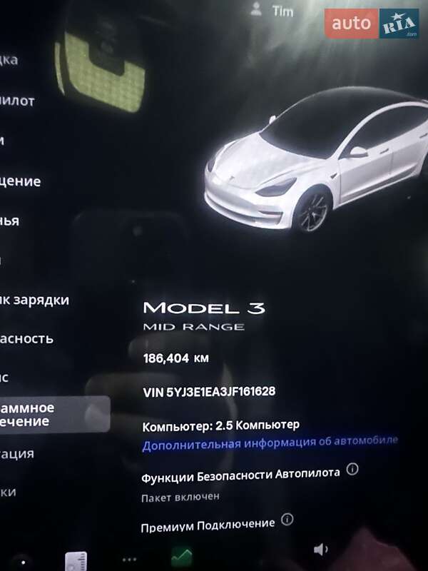 Седан Tesla Model 3 2018 в Дніпрі