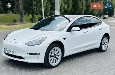 Седан Tesla Model 3 2021 в Каменском