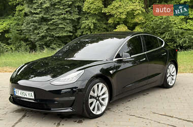 Tesla Model 3 2019