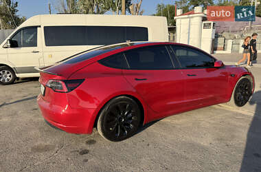 Седан Tesla Model 3 2018 в 