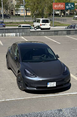 Tesla Model 3 2019