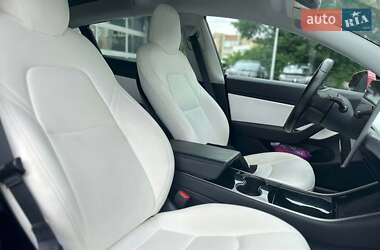 Седан Tesla Model 3 2018 в 