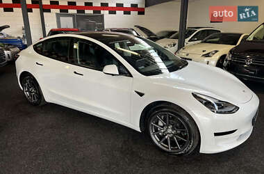 Tesla Model 3 2021 Tesla Model 3 2021