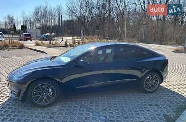 Седан Tesla Model 3 2019 в 