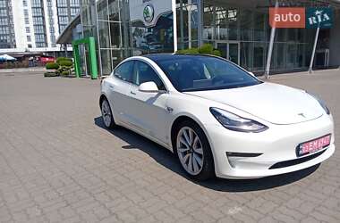 Седан Tesla Model 3 2020 в Луцьку