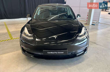 Tesla Model 3 2020 Tesla Model 3 2020