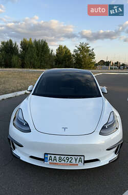 Tesla Model 3 2022 Tesla Model 3 2022