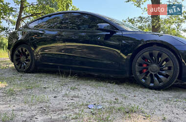 Седан Tesla Model 3 2023 в Житомире