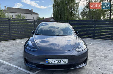 Седан Tesla Model 3 2020 в Каменке-Бугской